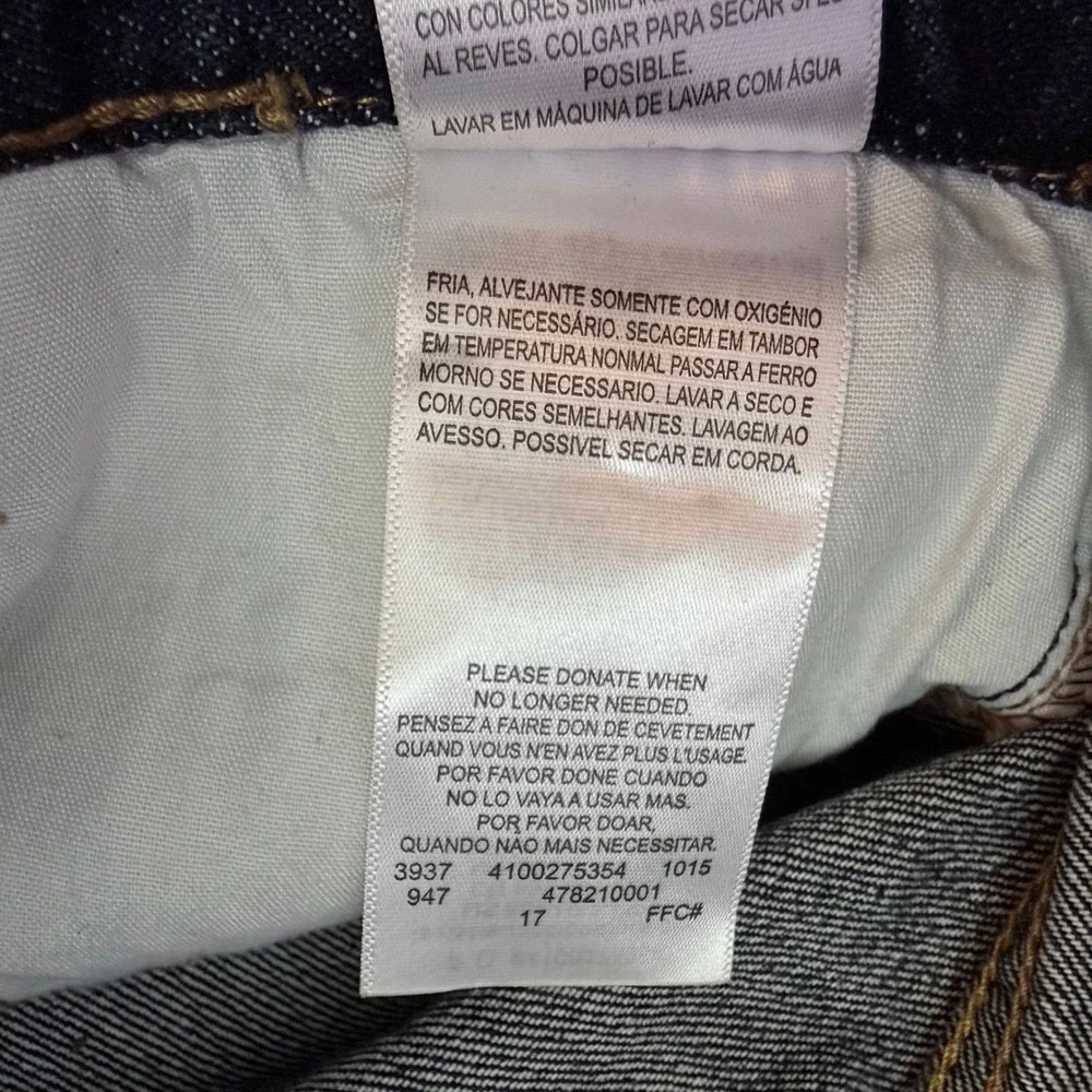 Signature by Levi Strauss 30x32 Regular Fit Dark Wash Jeans Workwear NWT Classic